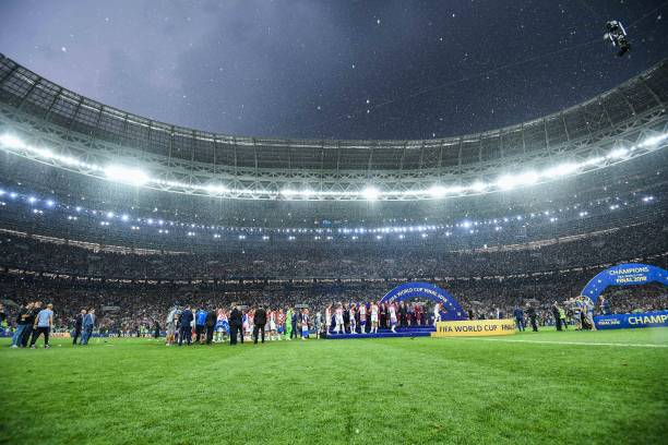 上发挥出色 上发挥出色